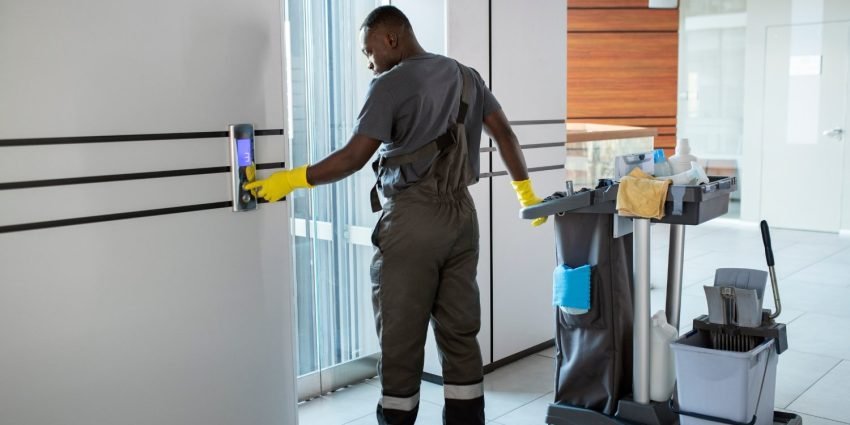 commercial cleaning and office cleaning