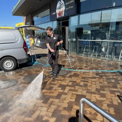 commercial pressure cleaning 2